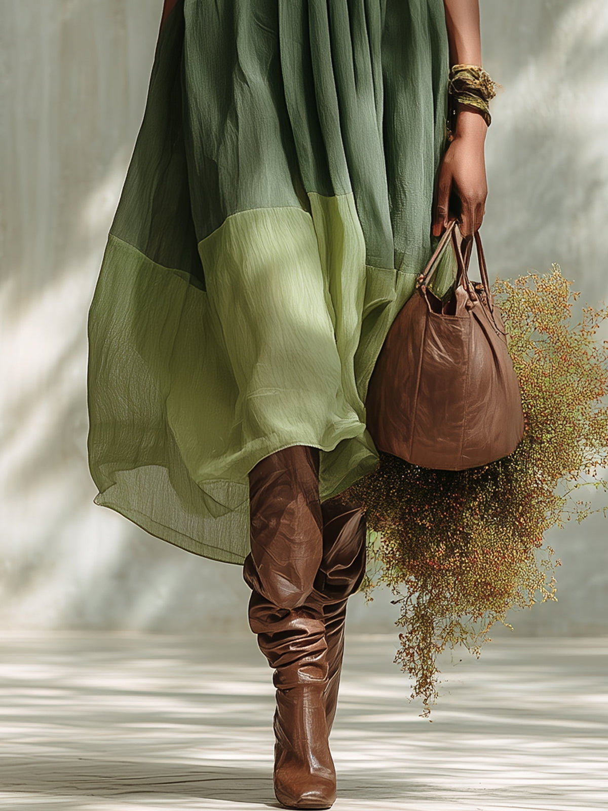 Vestido Midi de Chifón Verde con Hombros Descubiertos