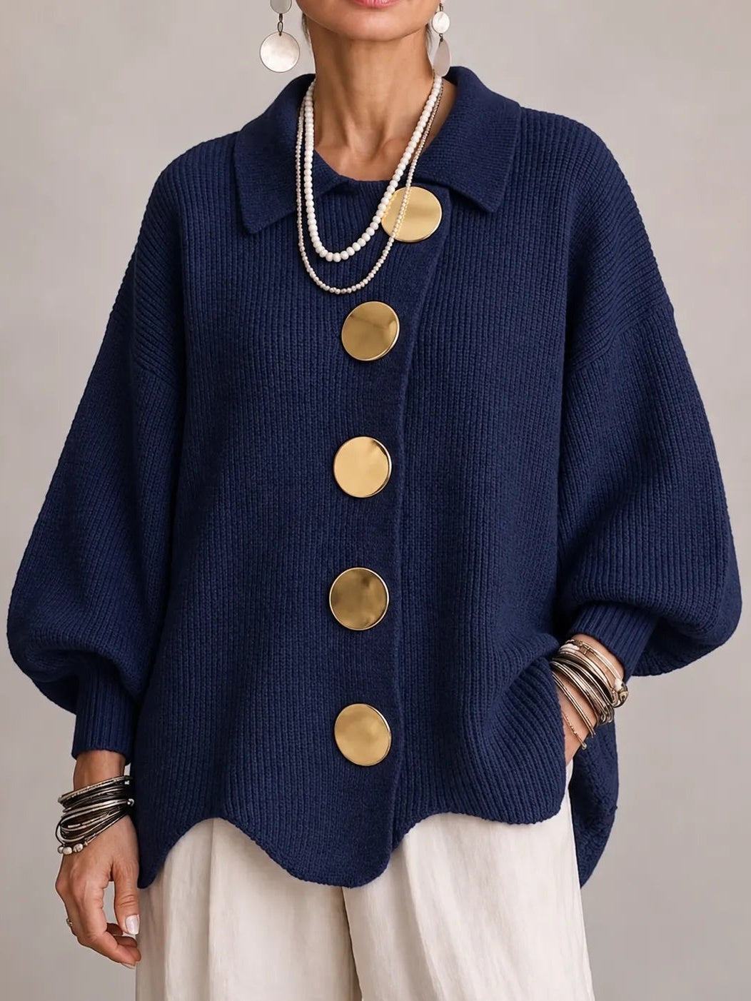 Milena | Cárdigan Oversize de Pana con Orlo Smerlato, Azul Marino