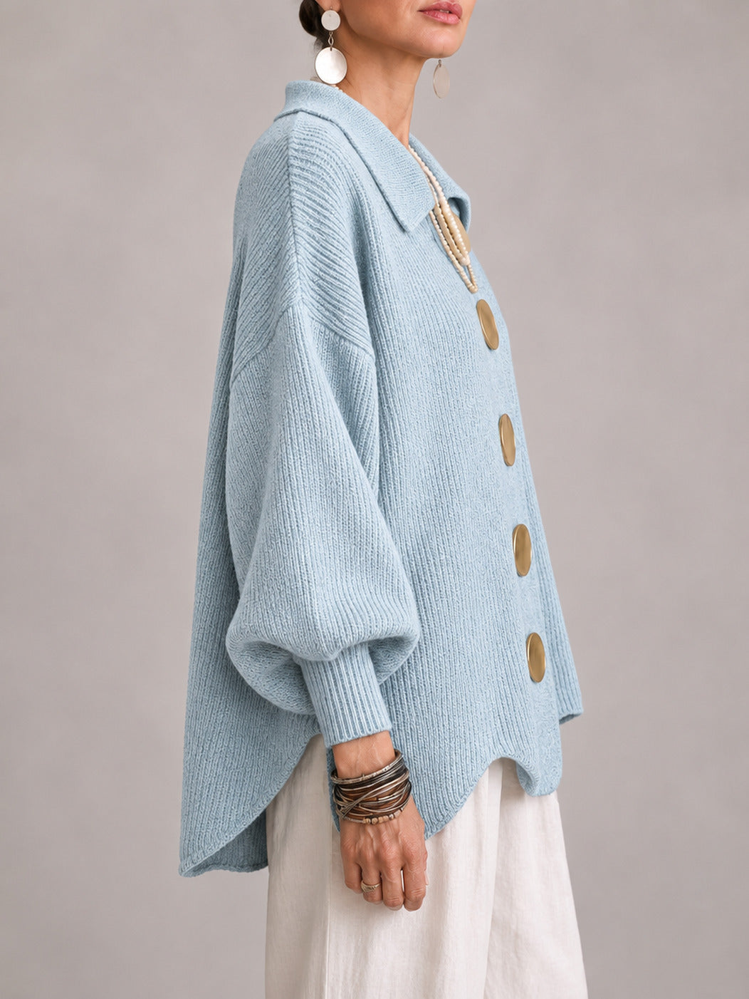 Oriana | Cárdigan Oversize de Punto con Dobladillo Ondulado, Azul Polvo