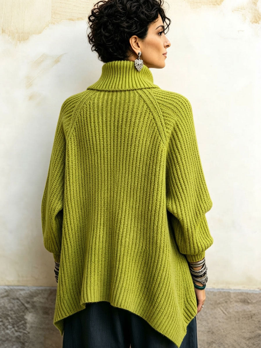 Rossella | Suéter de Canalé con Cuello Alto y Abotonadura Asimétrica, Verde Lima