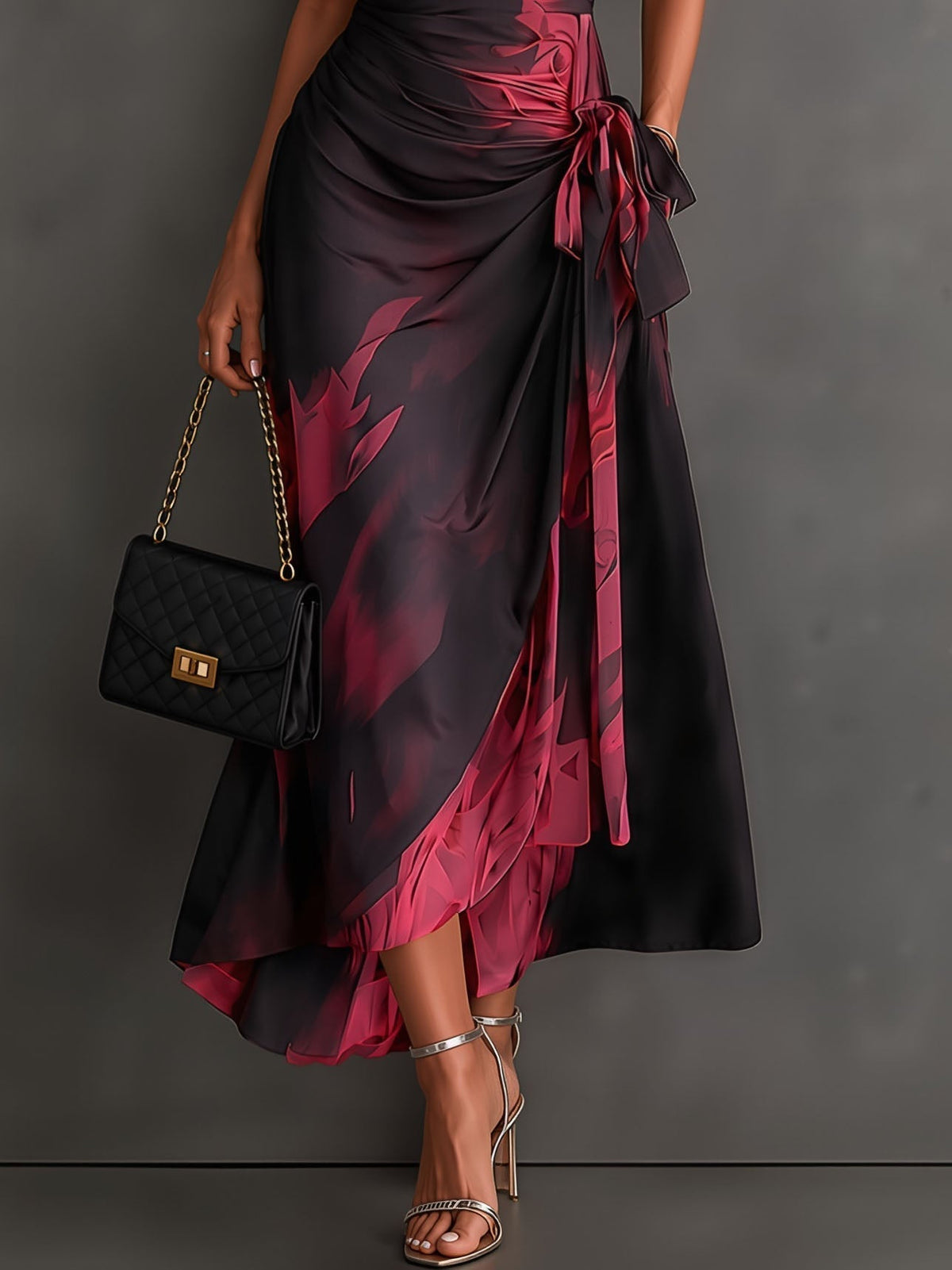 Ariadna - Vestido midi cruzado con estampado abstracto rojo y negro.