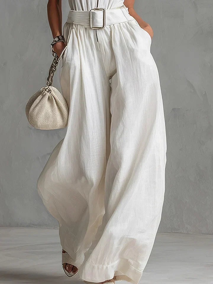 Mono Elegante de Ciudad – Con Cinturón, Sin Mangas, Corte de Pierna Ancha