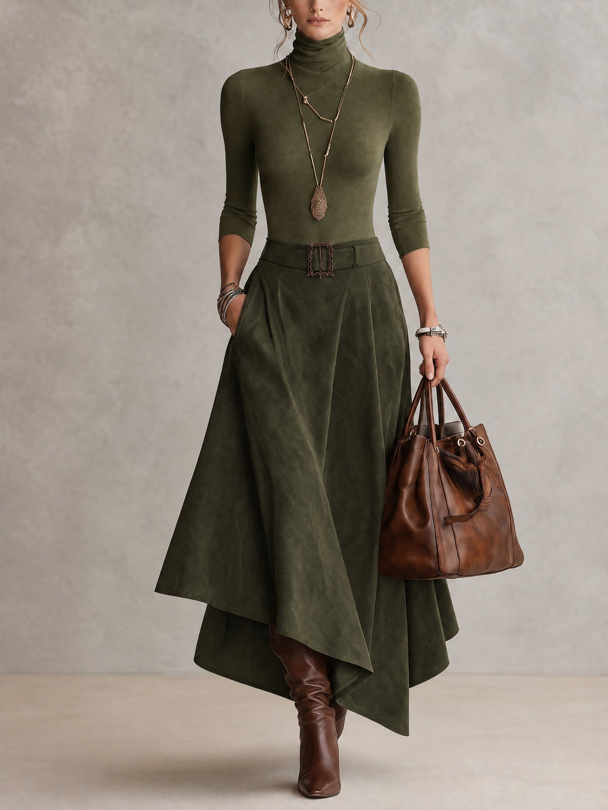 Lorena | Conjunto de Top de Cuello Alto de Punto Elástico Verde Oliva y Falda Asimétrica de Ante Sintético (con cinturón)