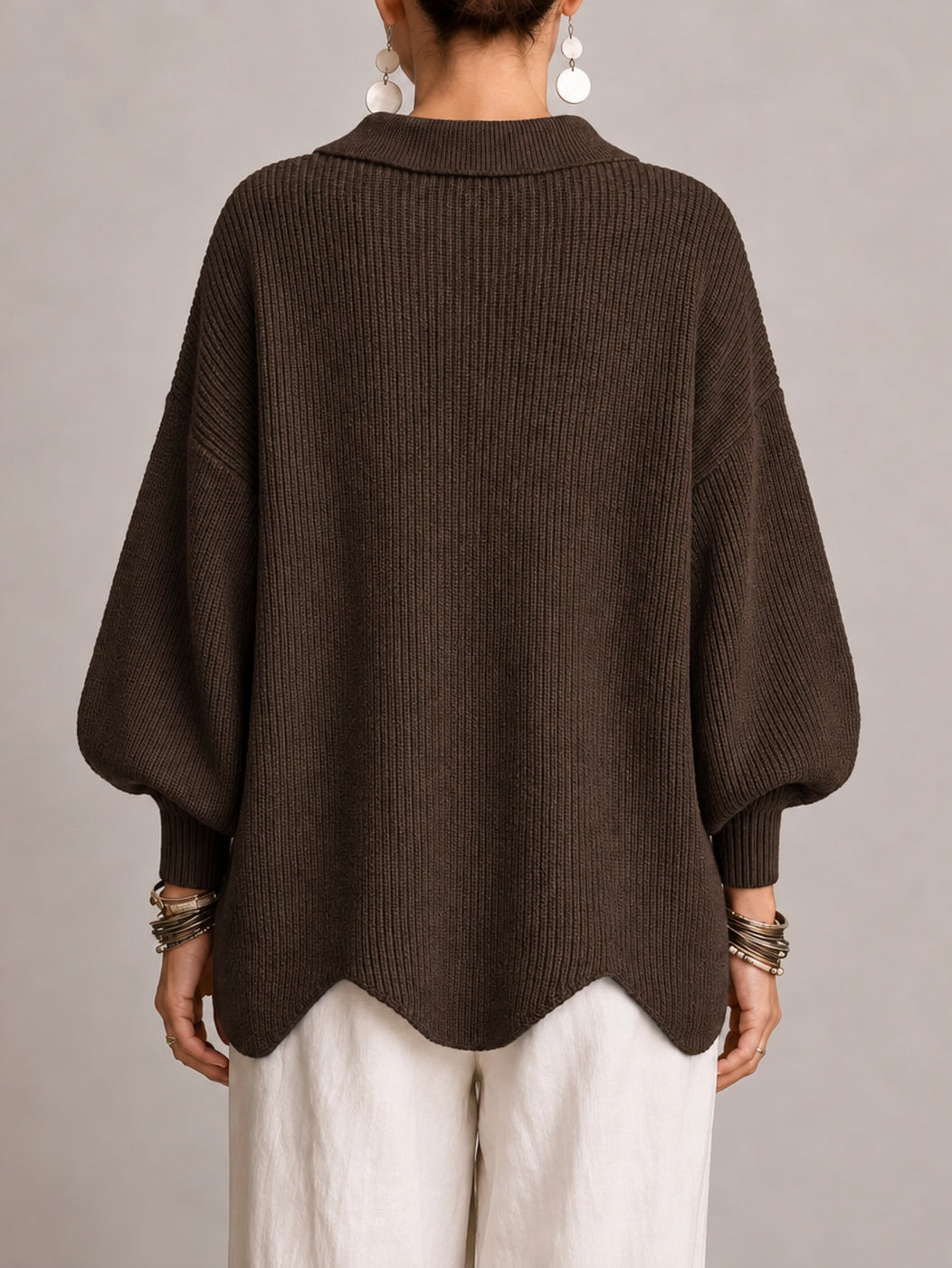 Graziella | Cárdigan Oversize de Pana con Dobladillo Ondulado, Marrón Chocolate